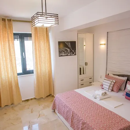 Sophia 2 Apartments Mamaia Extérieur photo