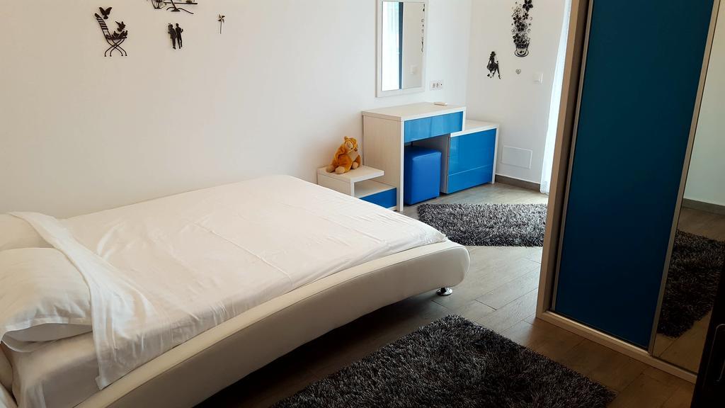 Sophia 2 Mamaia